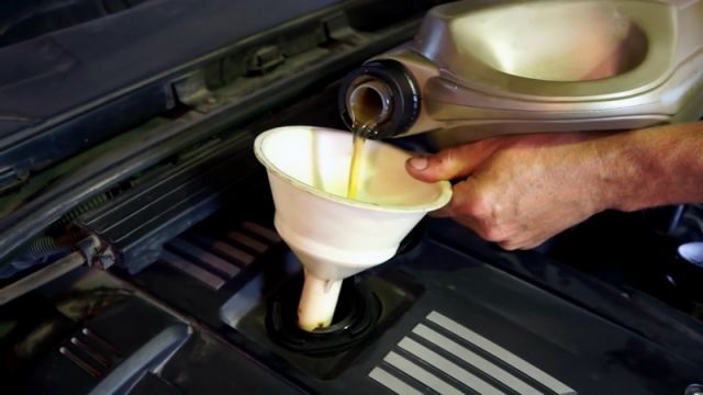 Бмв е90 замена масла своими руками Бмв е90 замена масла своими руками